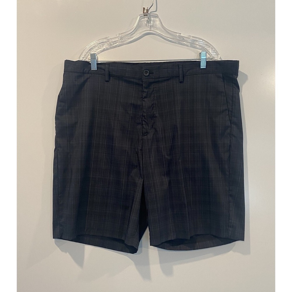 Chaps Golf 78 Mens Performance Plaid Shorts Grey Size 42 Stretch Flat Front